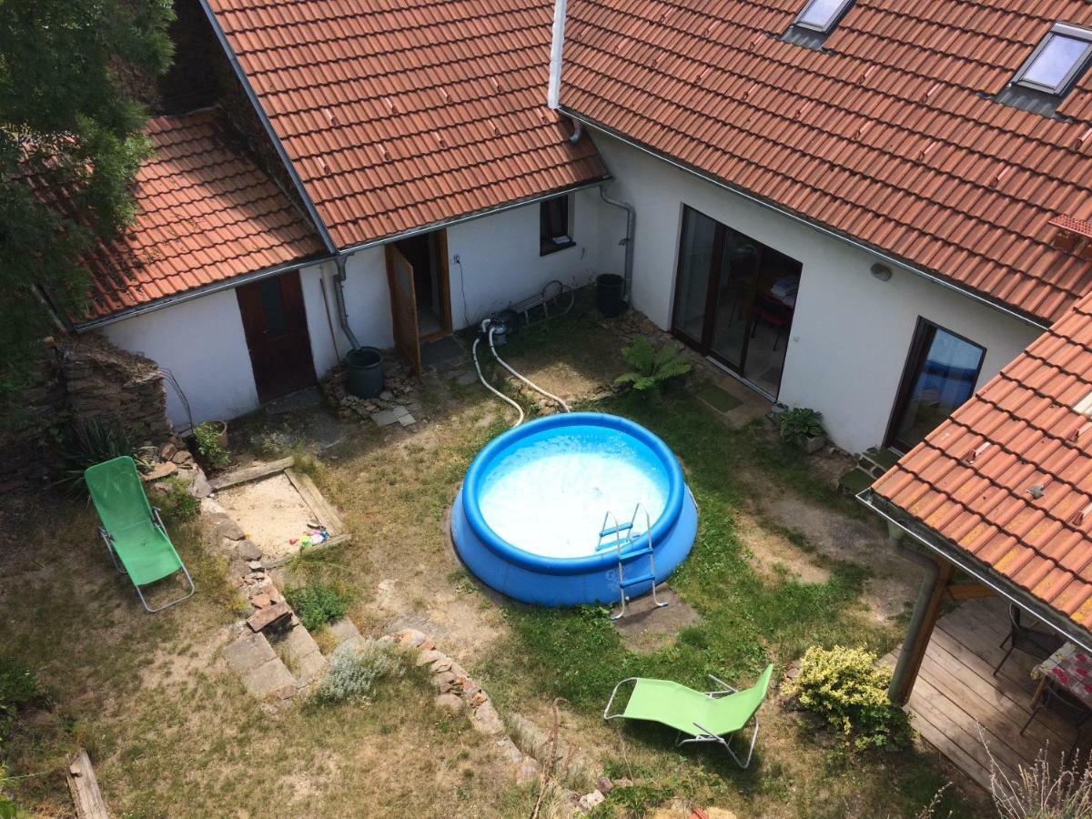 Chalupa Bechyne Bechyně Exterior foto